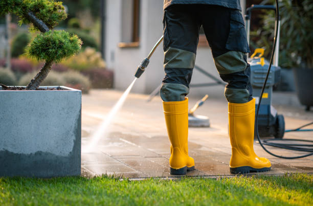 Why Choose Our Certified Pressure Washing Experts for Your Project Needs in Westfield Center, OH?